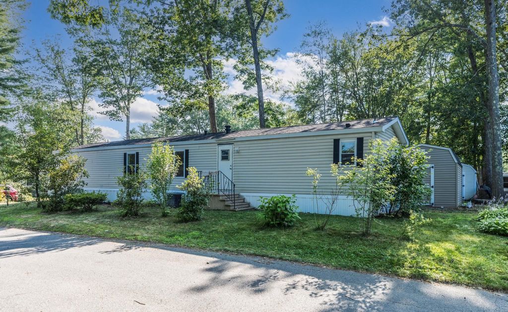 Photo of 311 Friar Tuck Drive, Exeter, NH 03833 (MLS # 5054704)