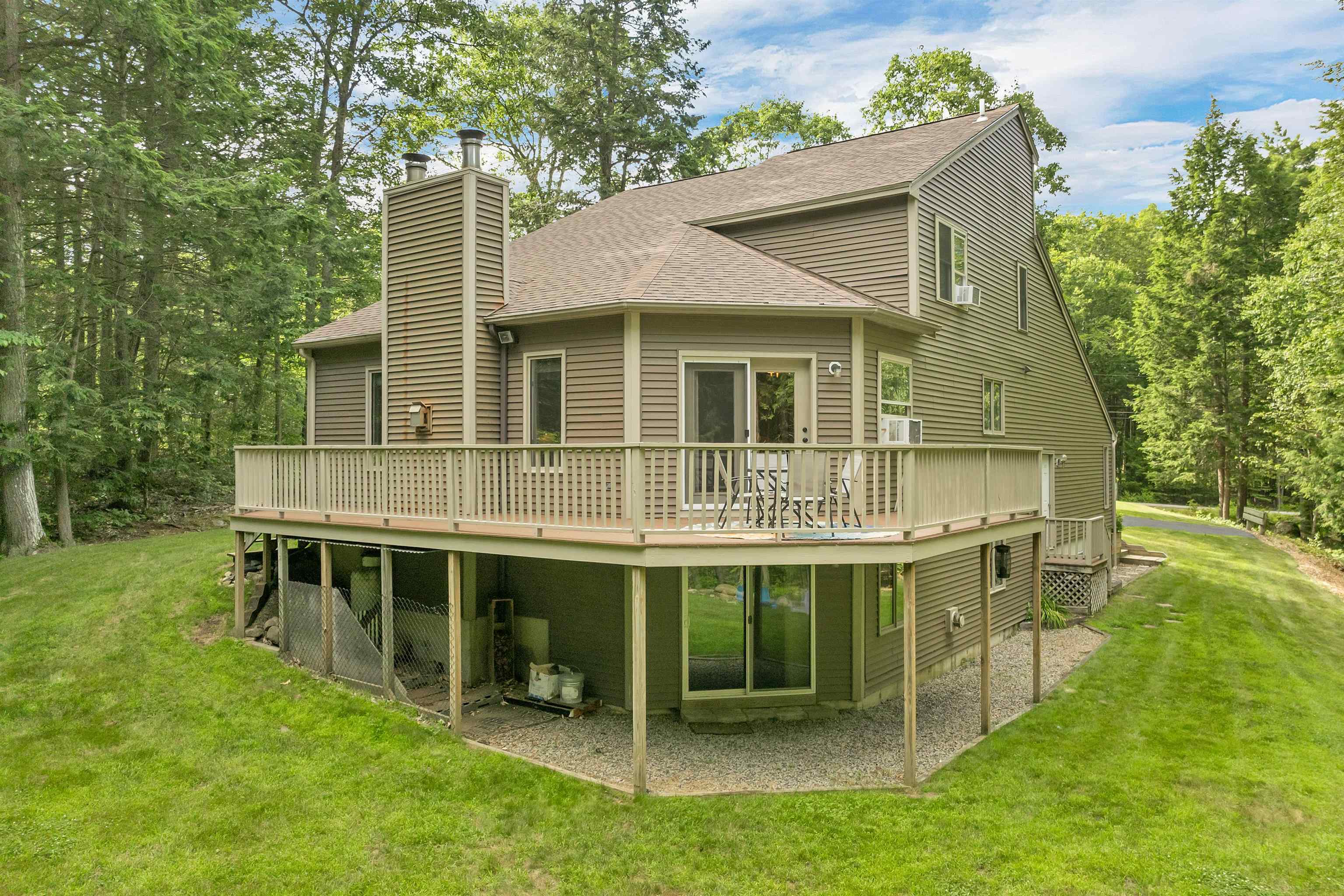 125 Deer Ridge Drive