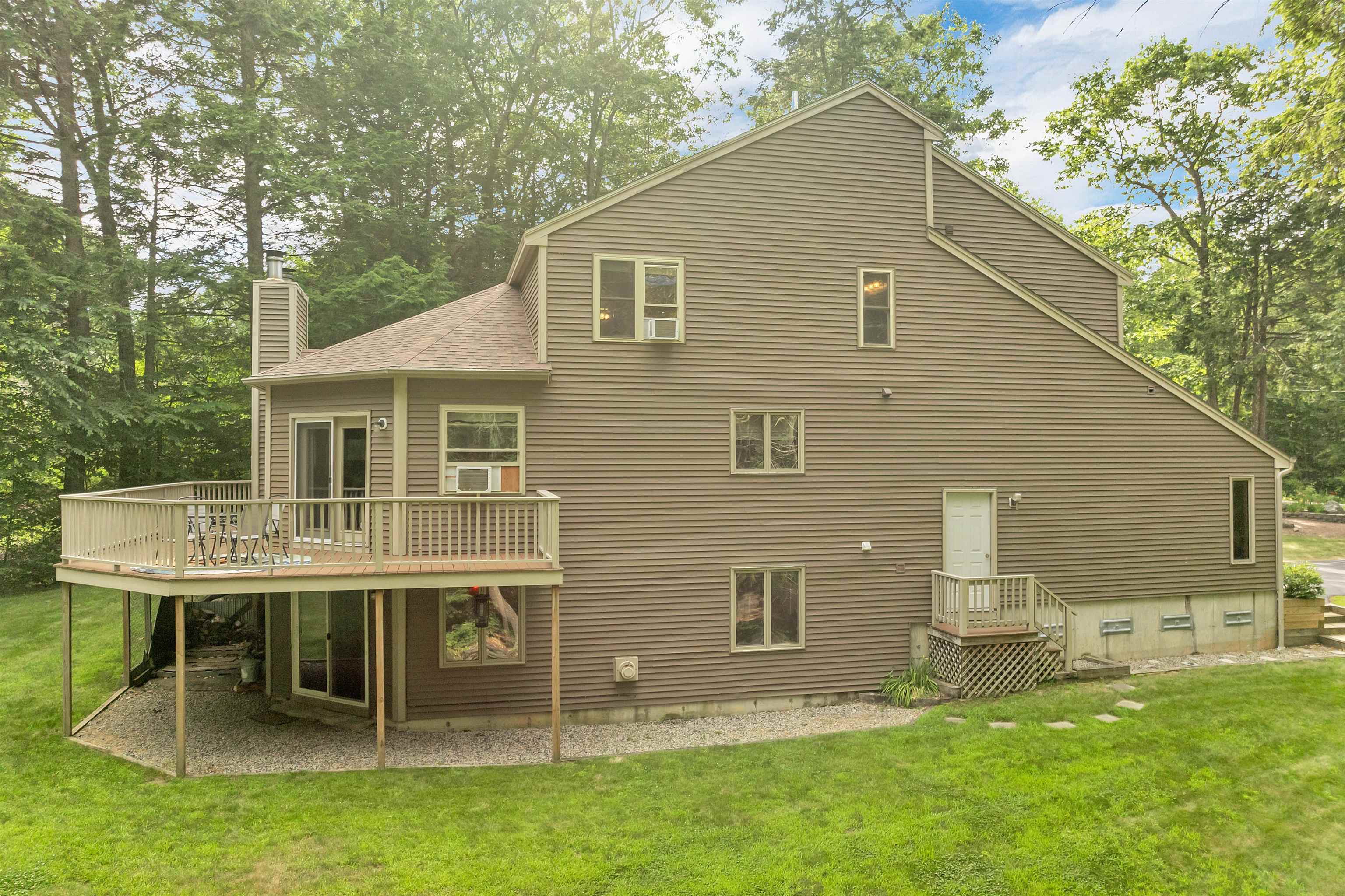 125 Deer Ridge Drive