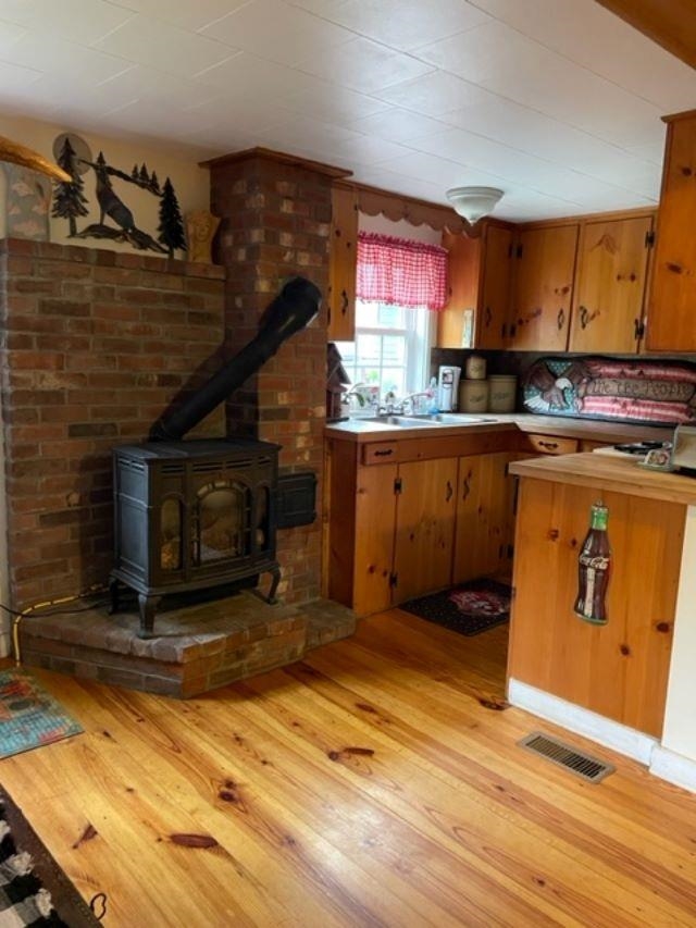 1295 Newark Pond Road