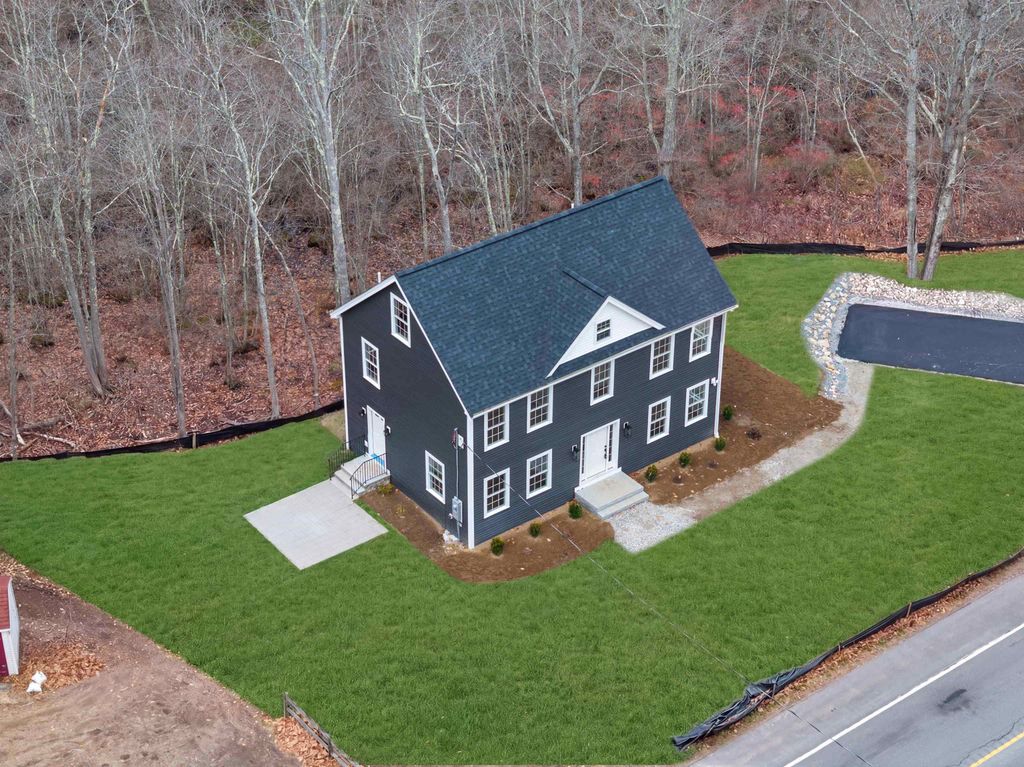 Photo of 335 Raymond Road, Chester, NH 03036 (MLS # 5079761)