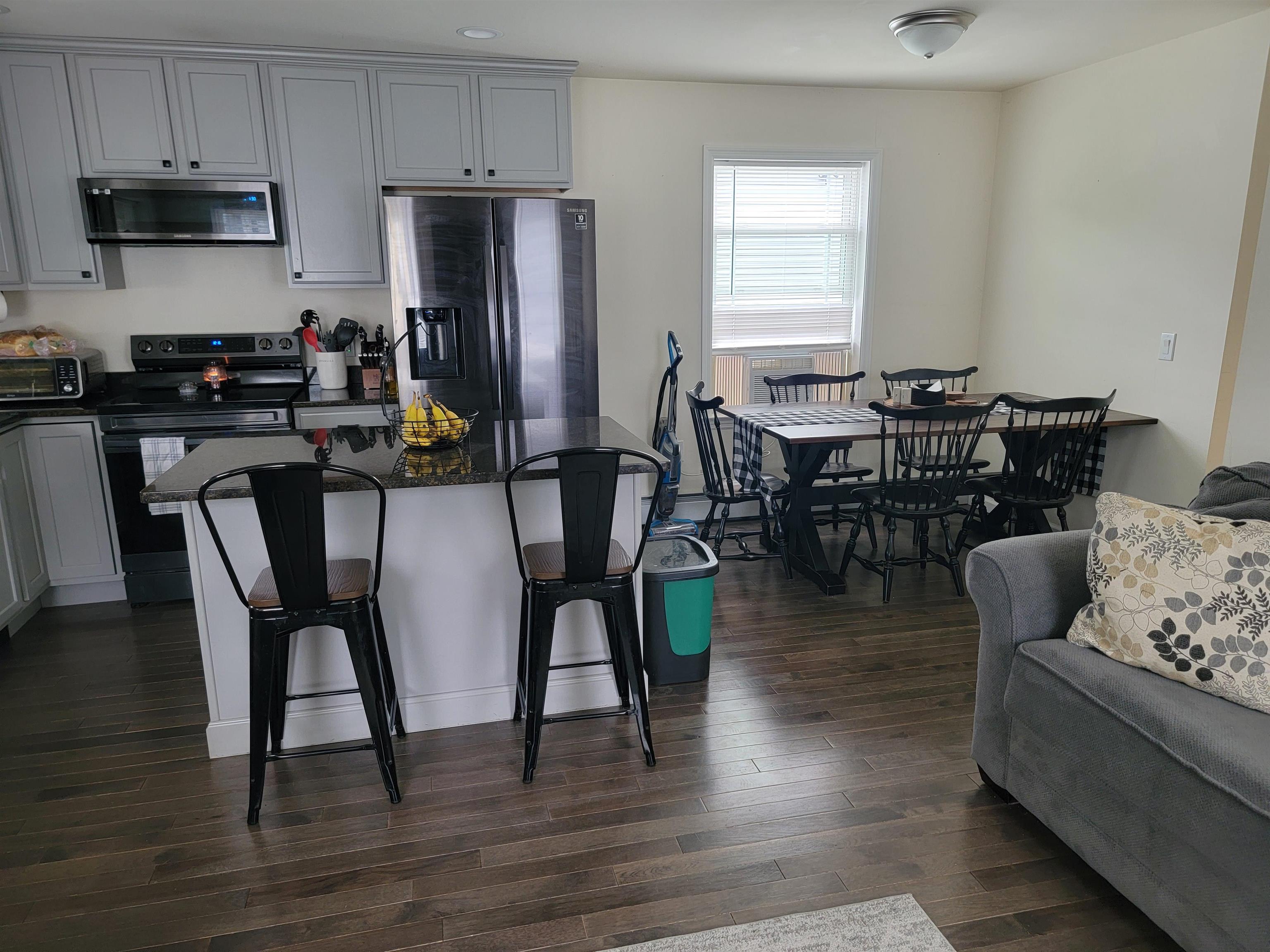 42.5 Hillside Avenue