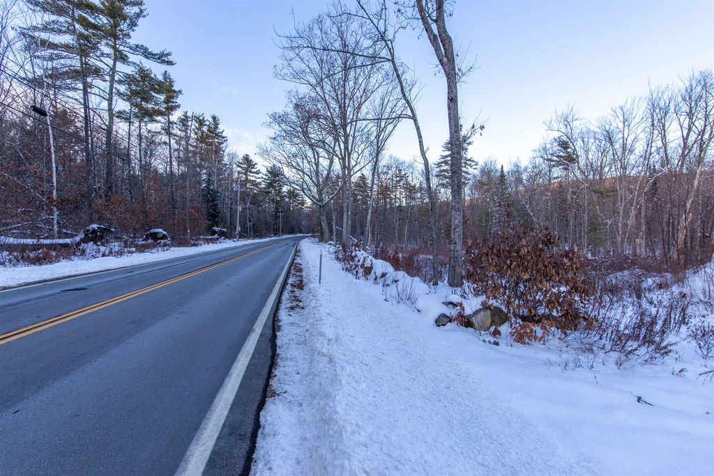Photo of 525 Governor Wentworth Highway, Moultonborough, NH 03254 (MLS # 5073668)