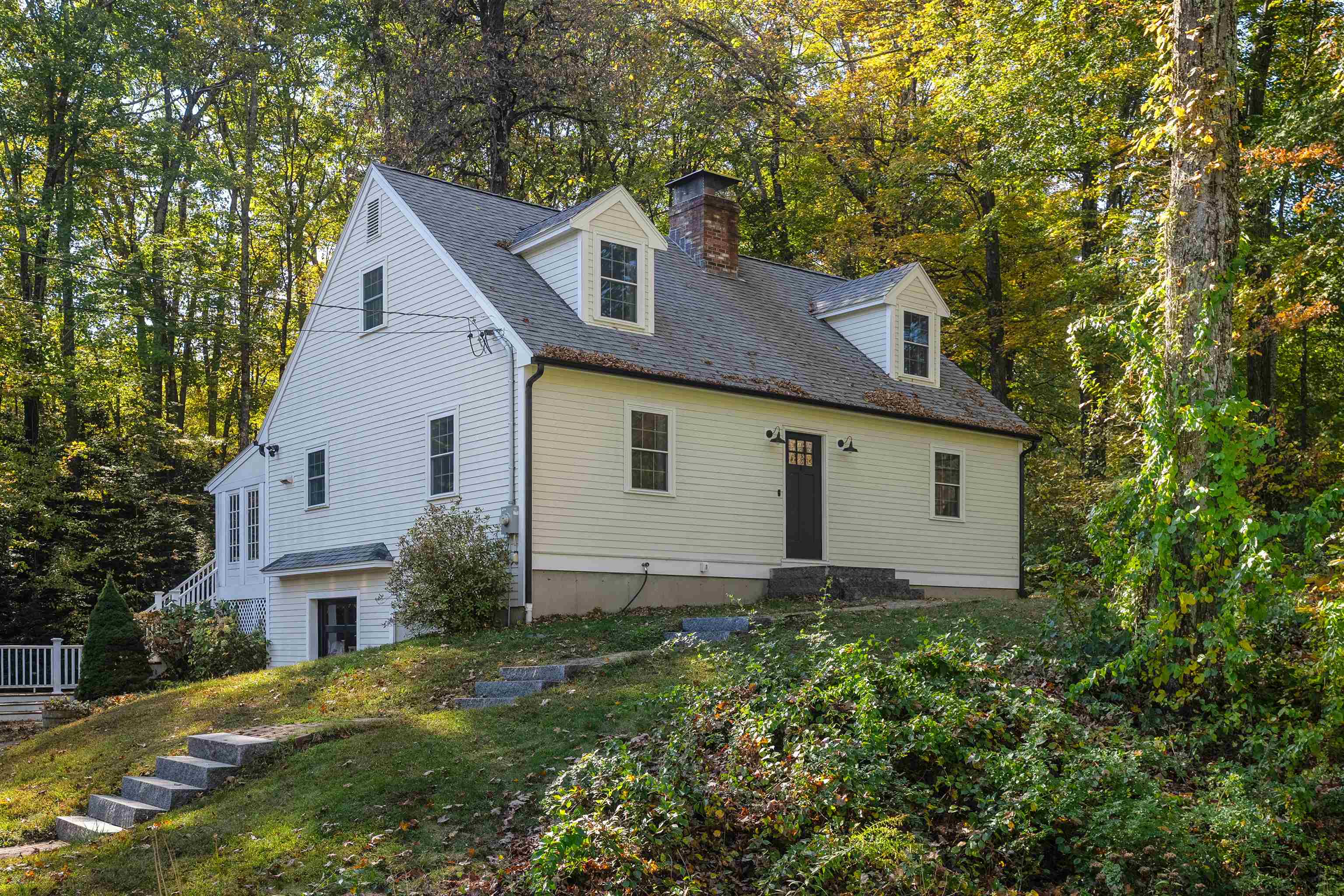 11 Nevins Road