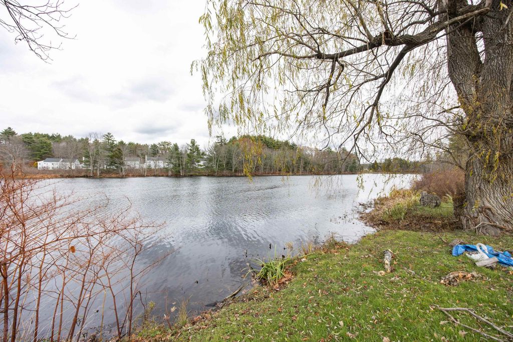 Photo of 22 Smith Street, Pittsfield, NH 03263 (MLS # 5089071)