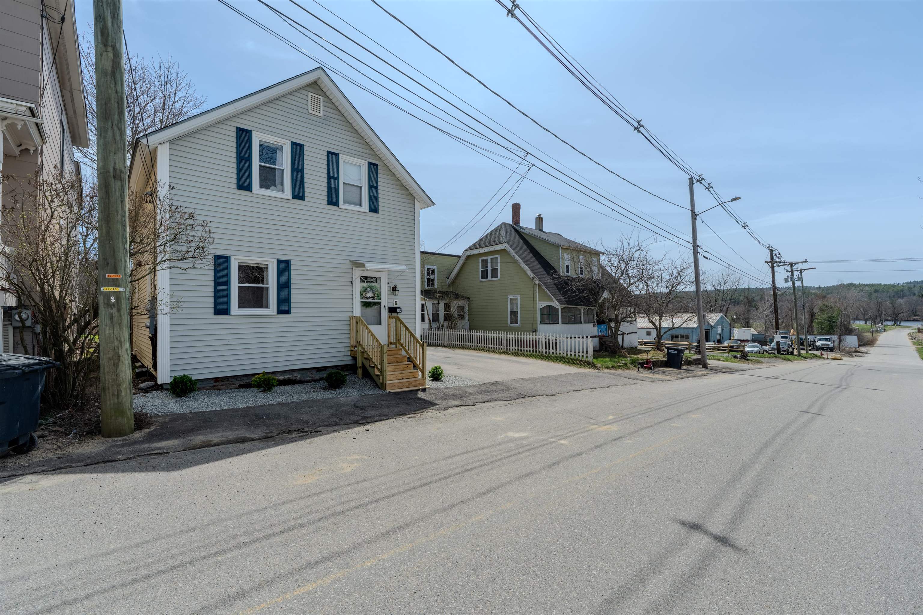 38 Ferry Street