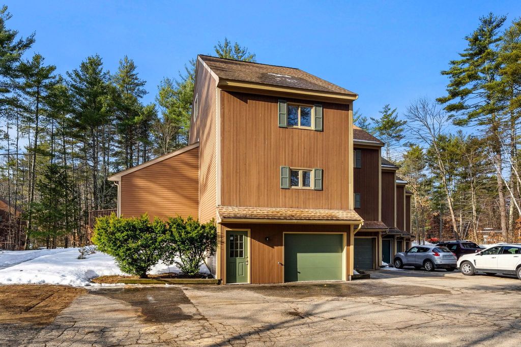 Photo of 153 Coffin Road #10, Epping, NH 03042 (MLS # 5079542)