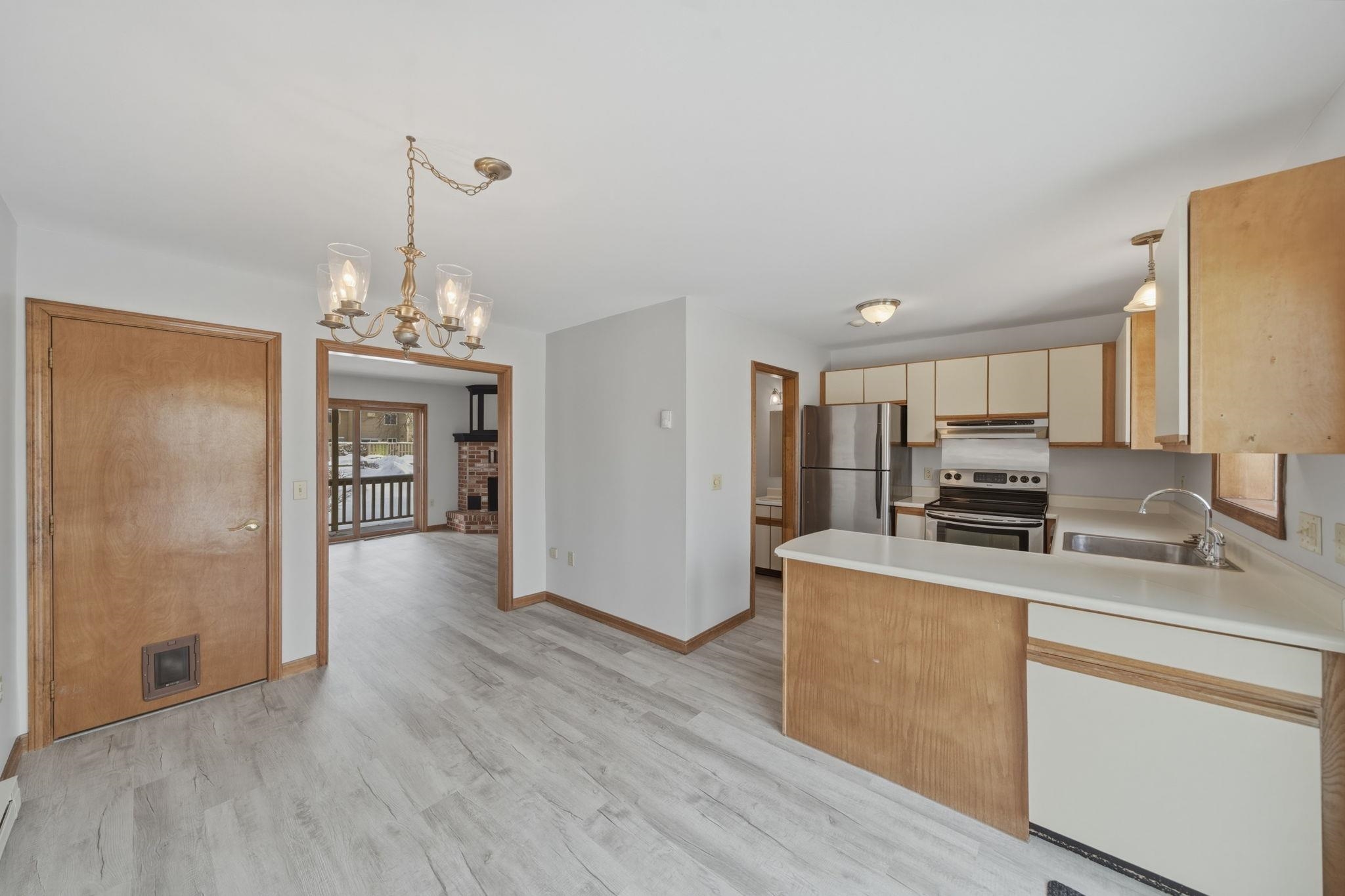 336 Intervale Road E4