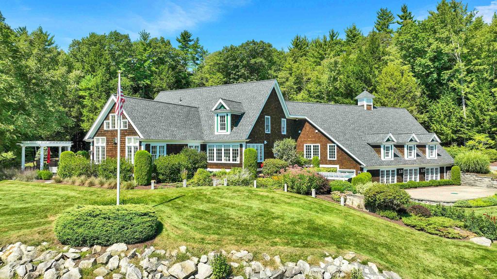 Photo of 31 Darling Court, Keene, NH 03431 (MLS # 5035613)