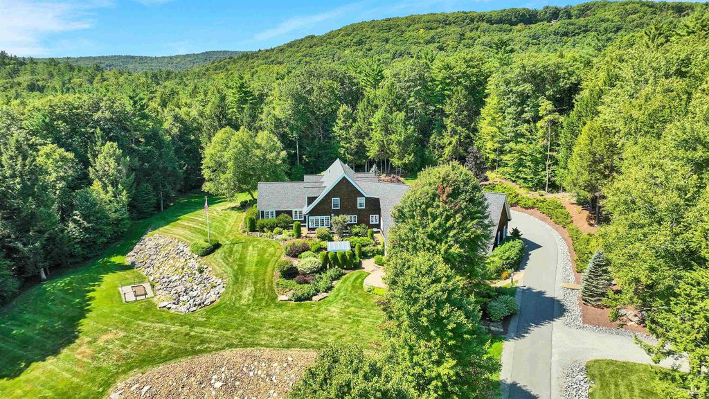 Photo of 31 Darling Court, Keene, NH 03431 (MLS # 5035613)