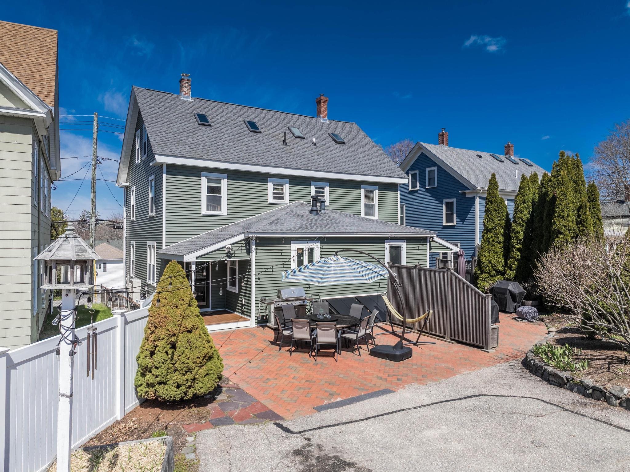 994 South Street 2