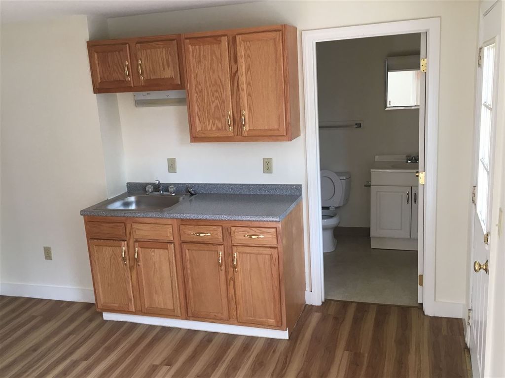 Photo of 141 Second Street #1, Manchester, NH 03103 (MLS # 5072733)