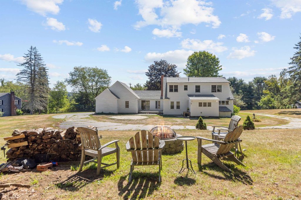 Photo of 508 Buck Street, Pembroke, NH 03275 (MLS # 5058380)
