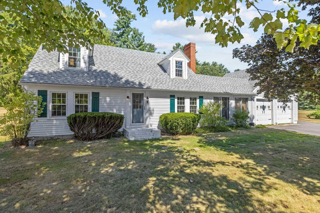 Photo of 508 Buck Street, Pembroke, NH 03275 (MLS # 5058380)