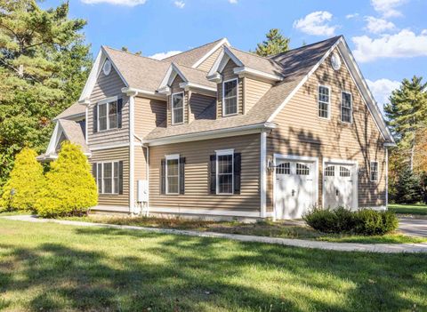 59 Hawthorne Drive Auburn NH 03032