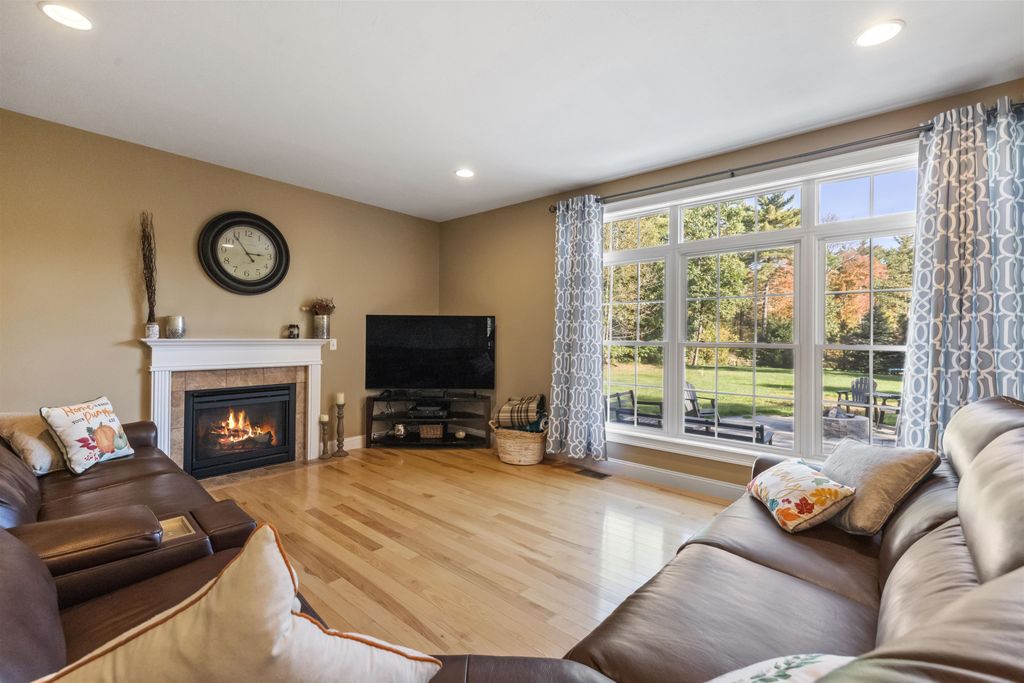 Photo of 59 Hawthorne Drive, Auburn, NH 03032 (MLS # 5064845)