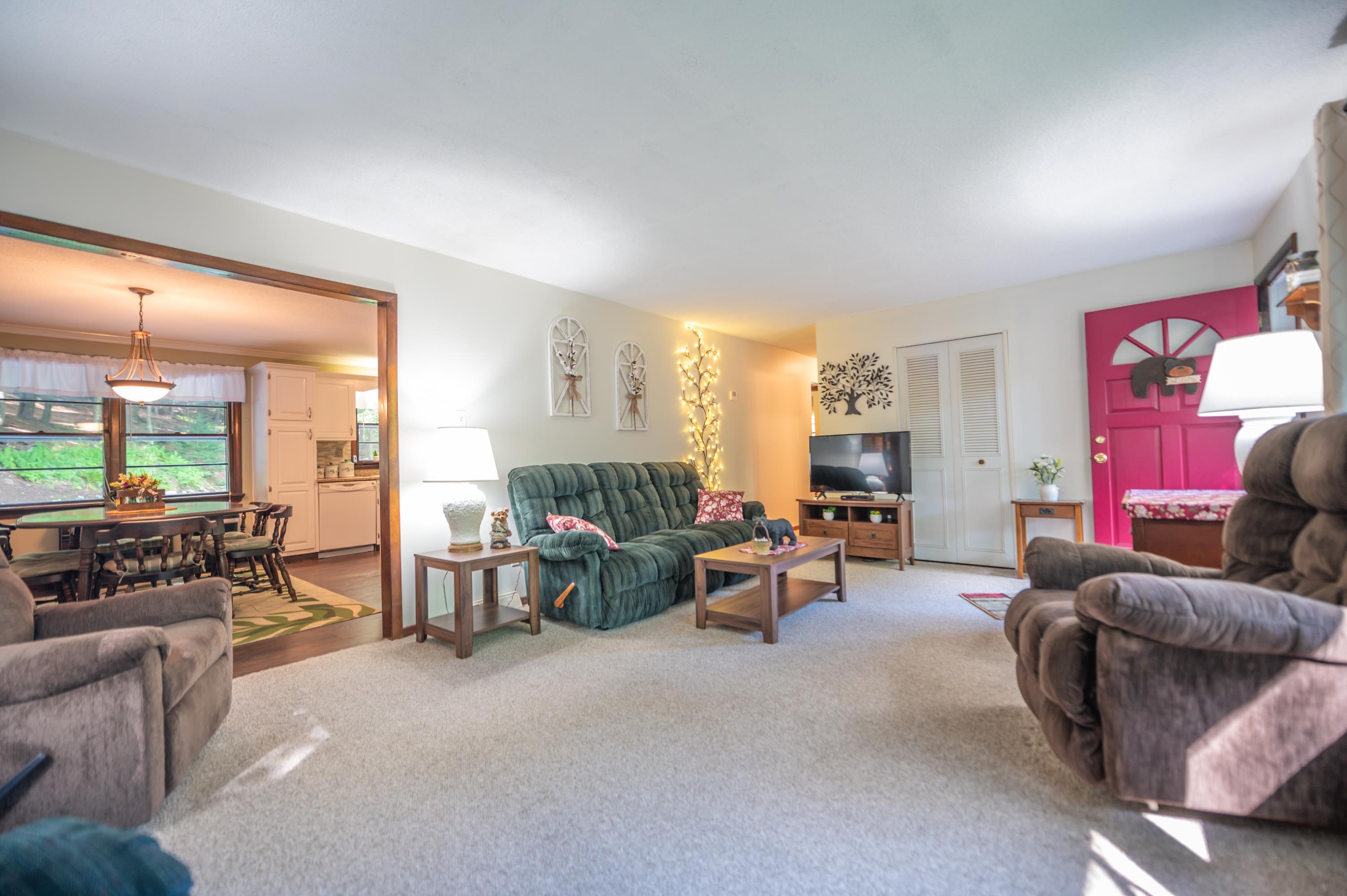 78 Taft Brook Road