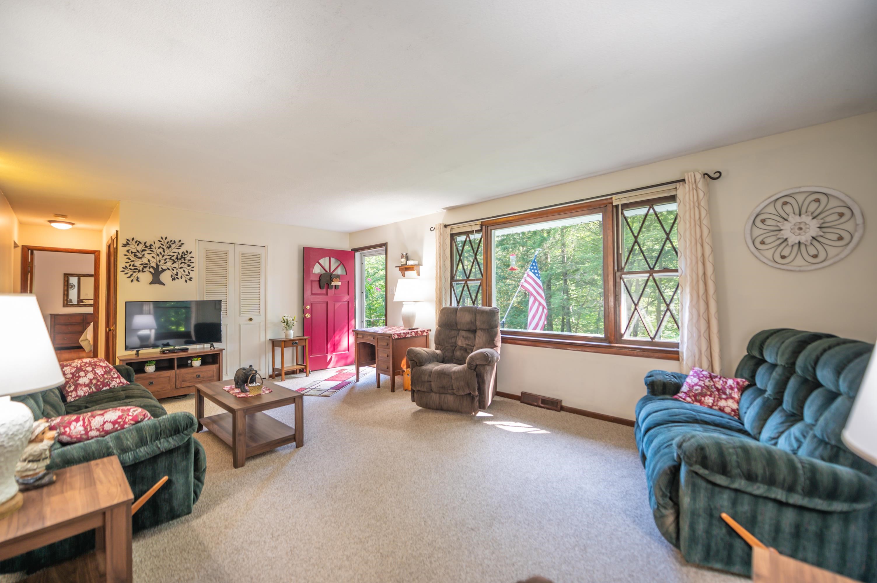 78 Taft Brook Road