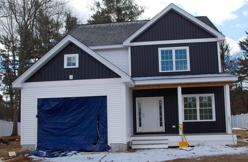 Photo of 144 South Mast Street, Goffstown, NH 03045 (MLS # 5080696)
