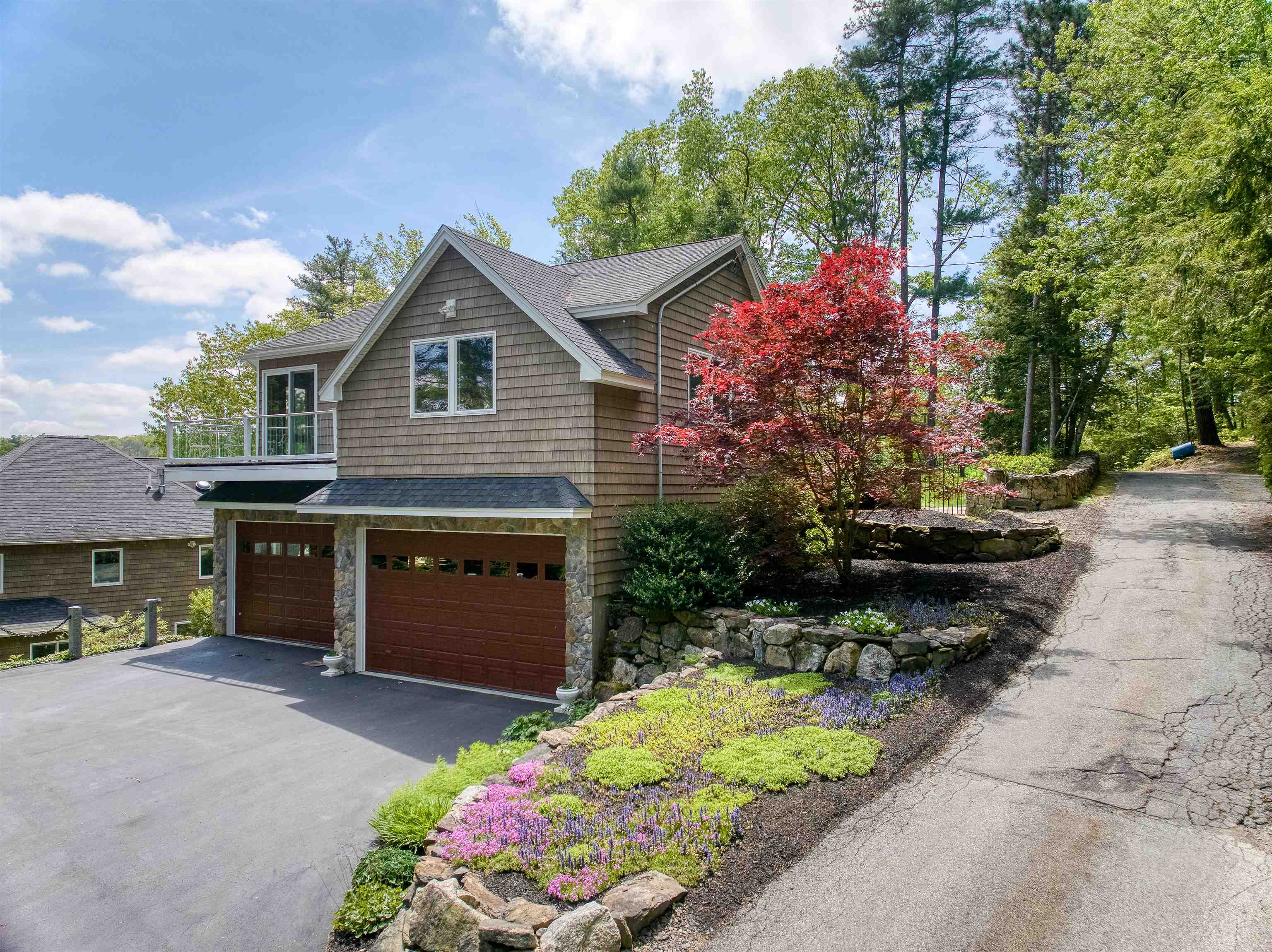 25 N Shore Road