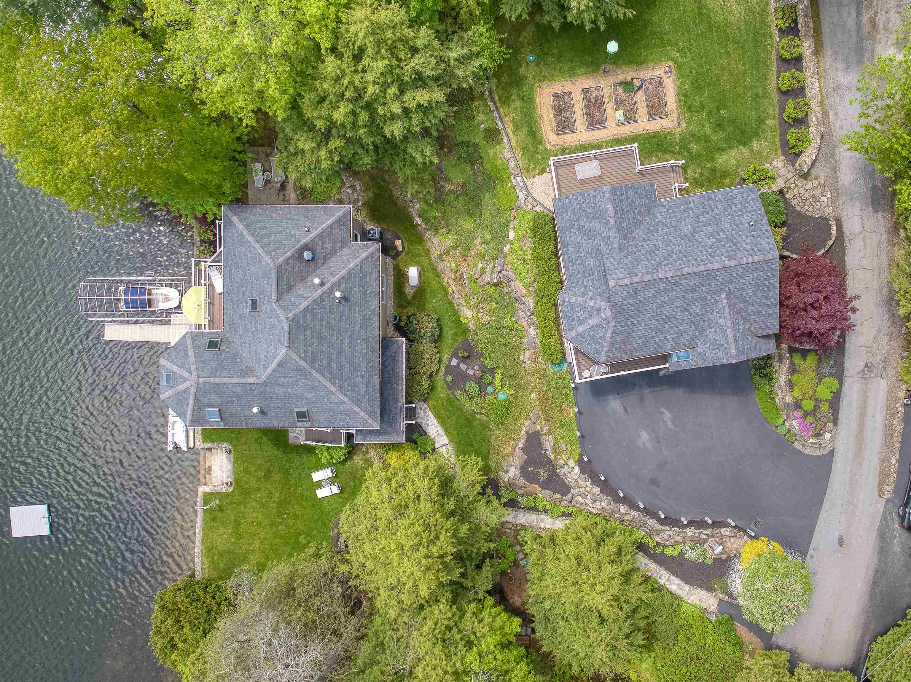 25 N Shore Road