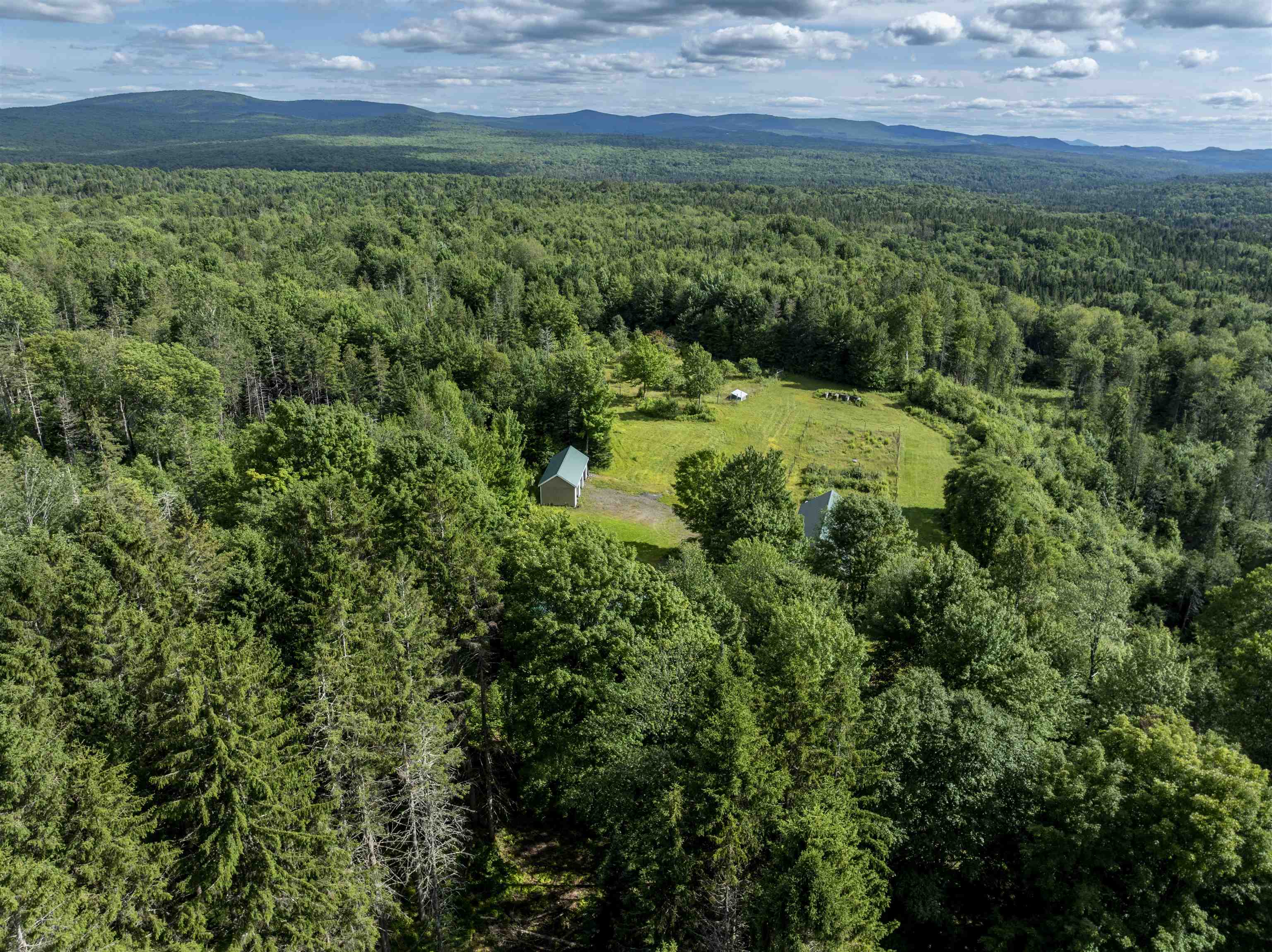 1148 Highlander Street