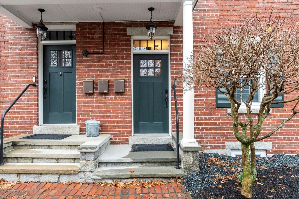 Photo of 67 West Merrimack Street #2, Manchester, NH 03101 (MLS # 5082374)