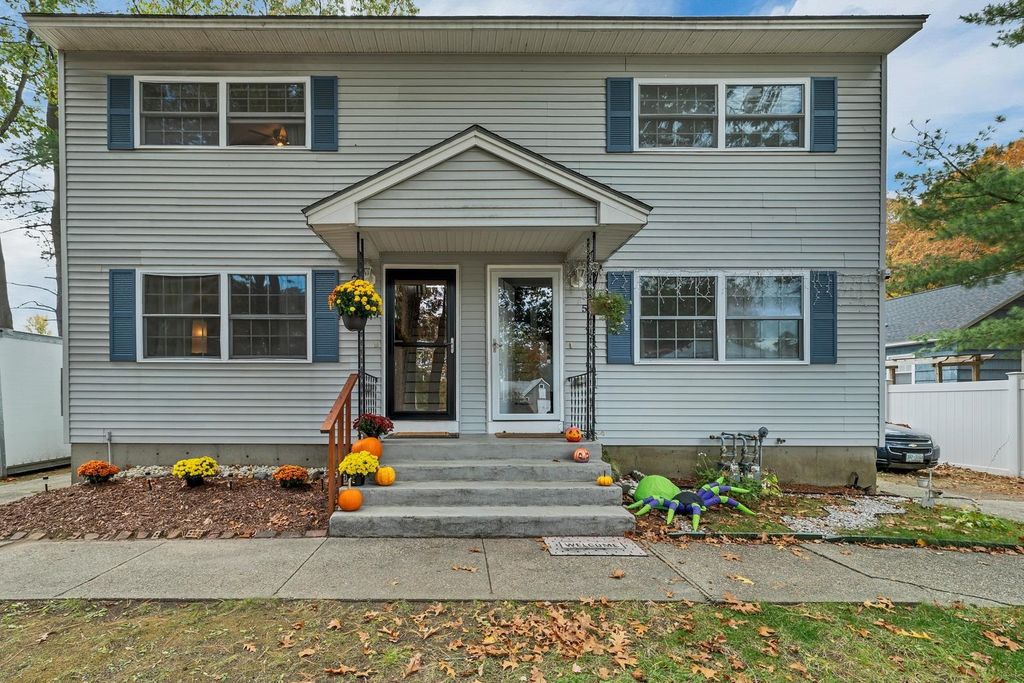 Photo of 7 Bitirnas Street, Nashua, NH 03064 (MLS # 5067516)
