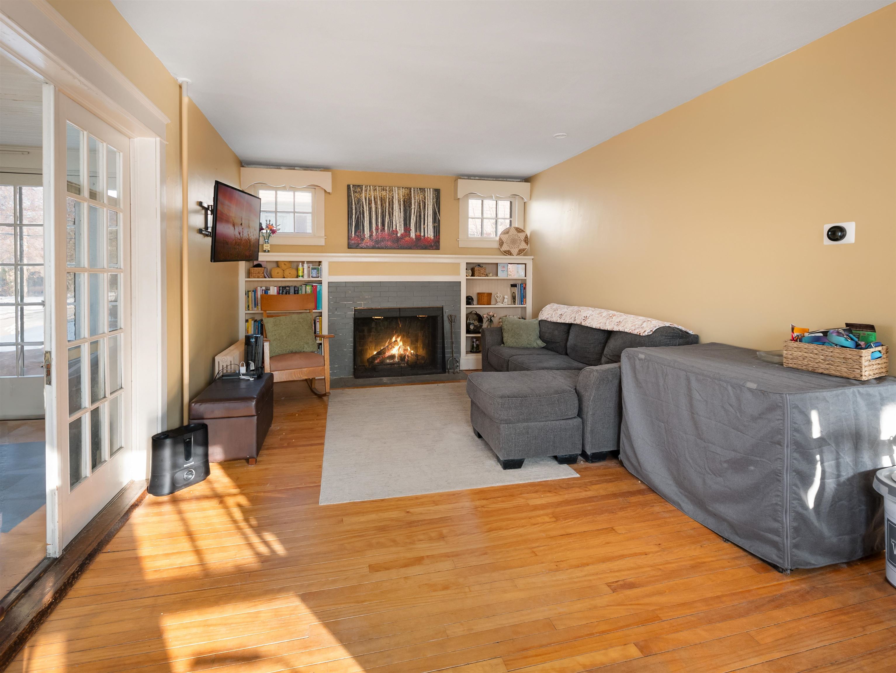 64 Bellevue Avenue