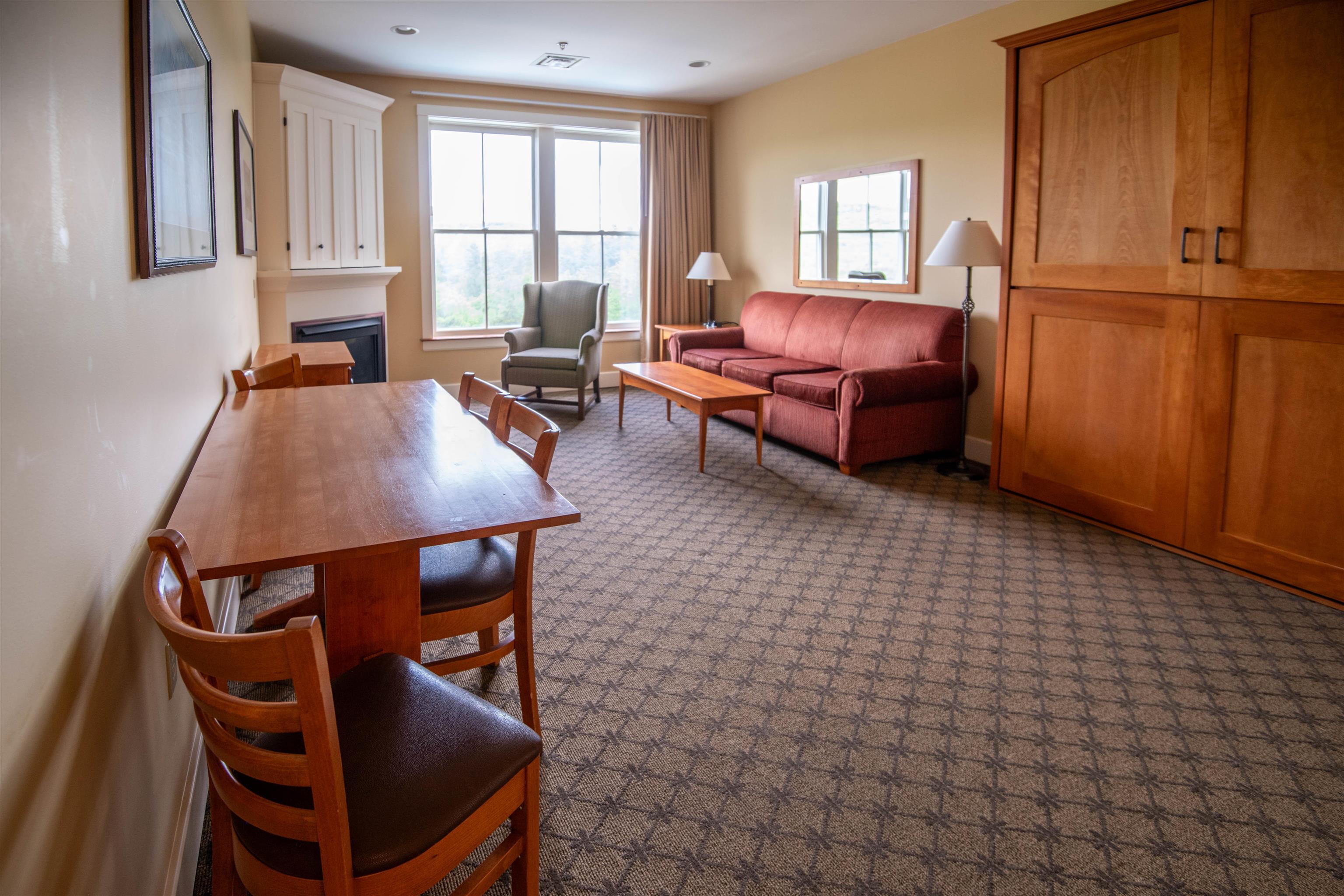 418 Qtr. I I I Jackson Gore Inn