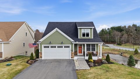 2 Shetland Road Londonderry NH 03053