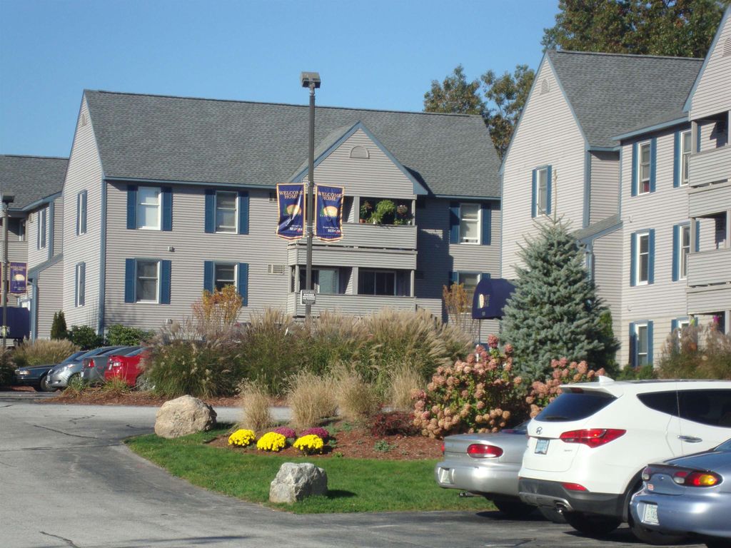 Photo of 157 Eastern Avenue #203, Manchester, NH 03104 (MLS # 5075995)