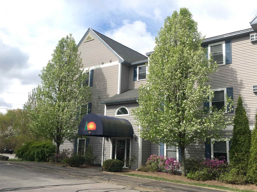 Photo of 157 Eastern Avenue #203, Manchester, NH 03104 (MLS # 5075995)