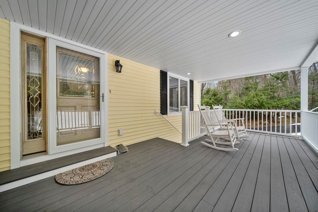 Photo of 10 Colman Path, Merrimack, NH 03054 (MLS # 5079307)