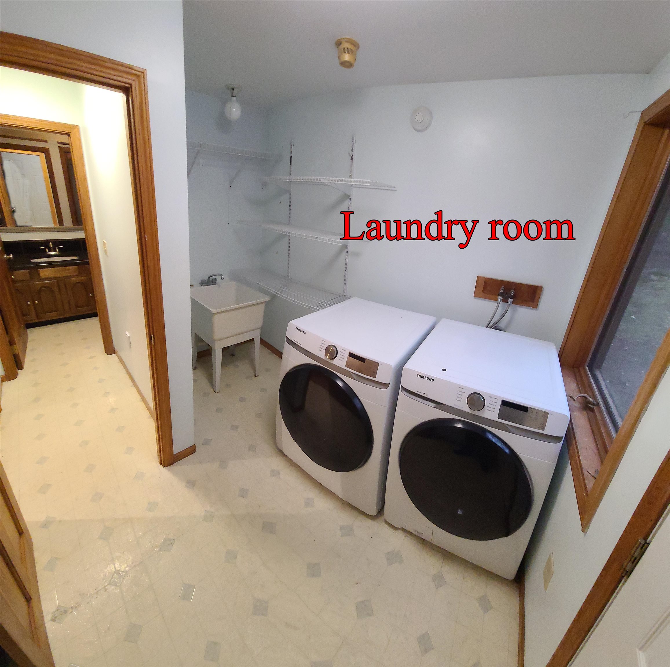 Windham, New Hampshire 03087, United States, 3 Bedrooms Bedrooms, ,3 BathroomsBathrooms,Residential,Active,134106
