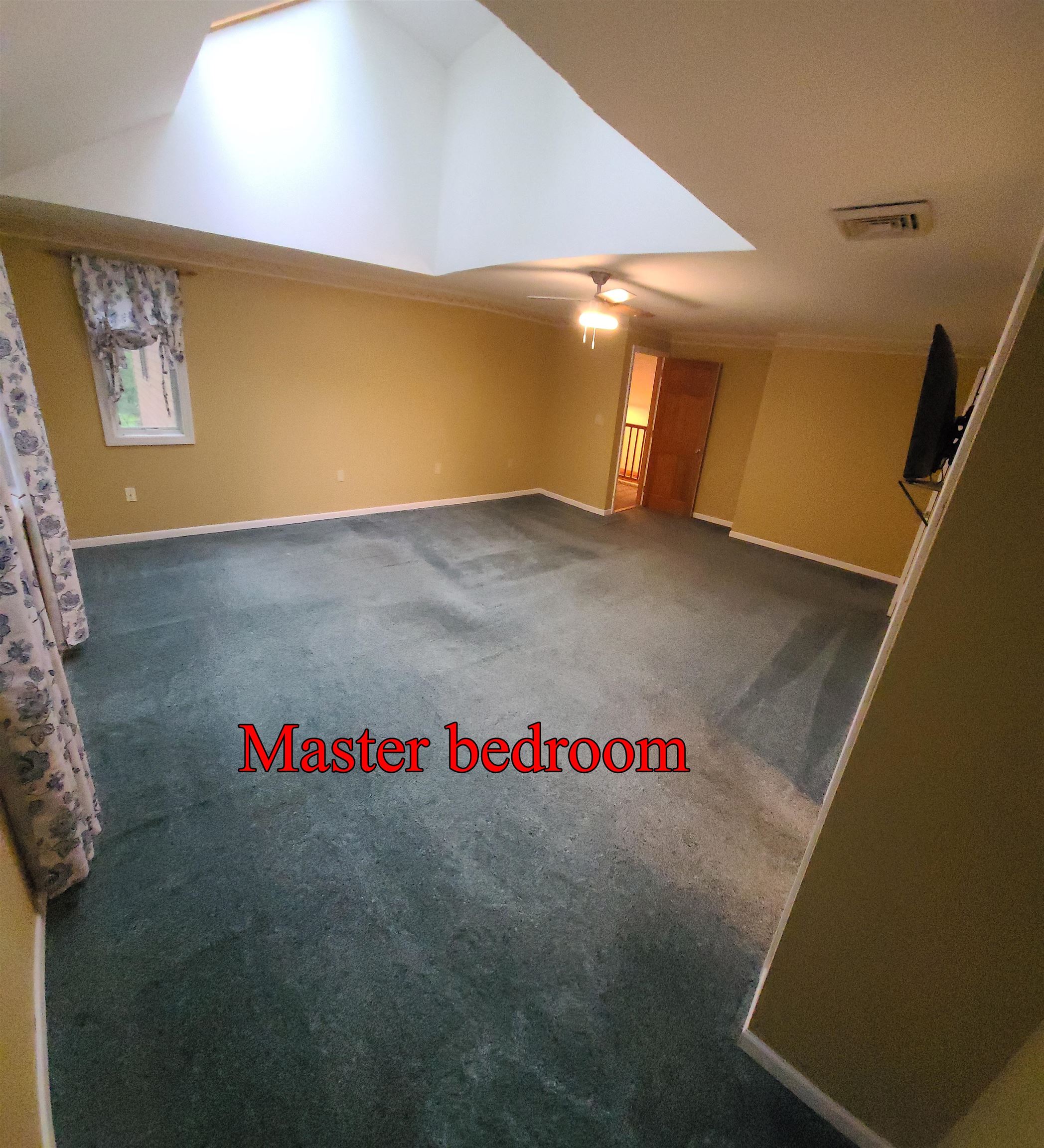 Windham, New Hampshire 03087, United States, 3 Bedrooms Bedrooms, ,3 BathroomsBathrooms,Residential,Active,134106