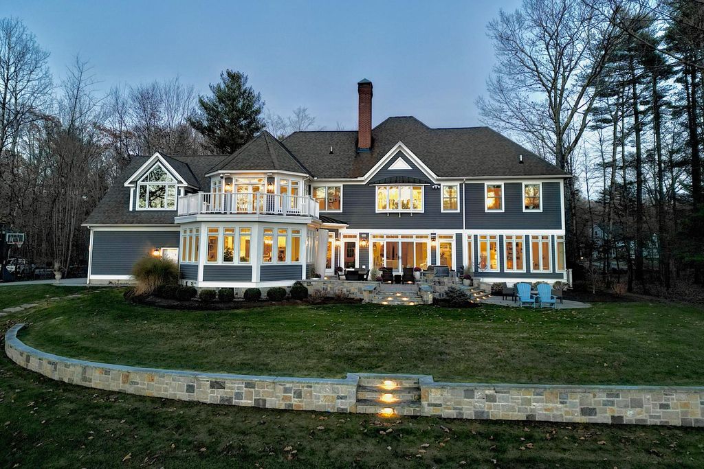 Photo of 10 Wingate Court, Stratham, NH 03885 (MLS # 5072869)