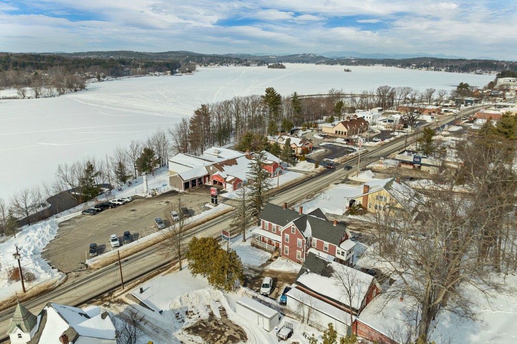 Photo of 1073 Union Avenue, Laconia, NH 03246 (MLS # 5076532)