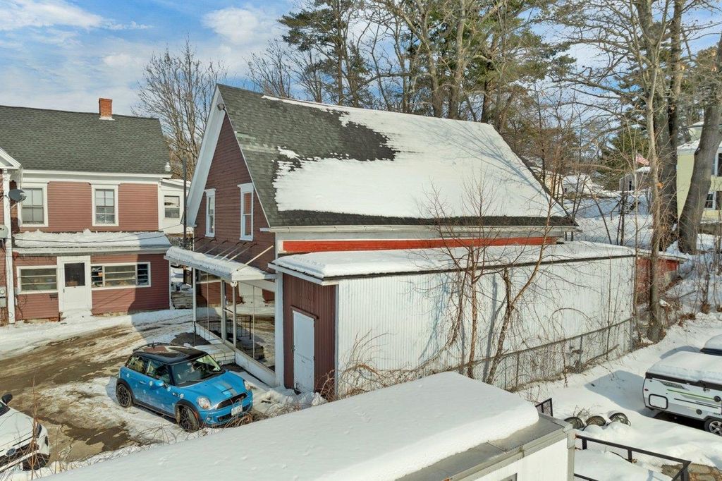 Photo of 1073 Union Avenue, Laconia, NH 03246 (MLS # 5076532)