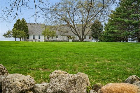 Photo of 15 Via Tranquilla Street, Concord, NH 03301 (MLS # 5087623)