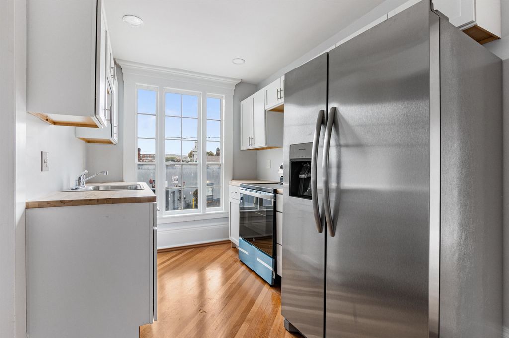 Photo of 109 Pleasant Street #203, Claremont, NH 03743 (MLS # 5067349)