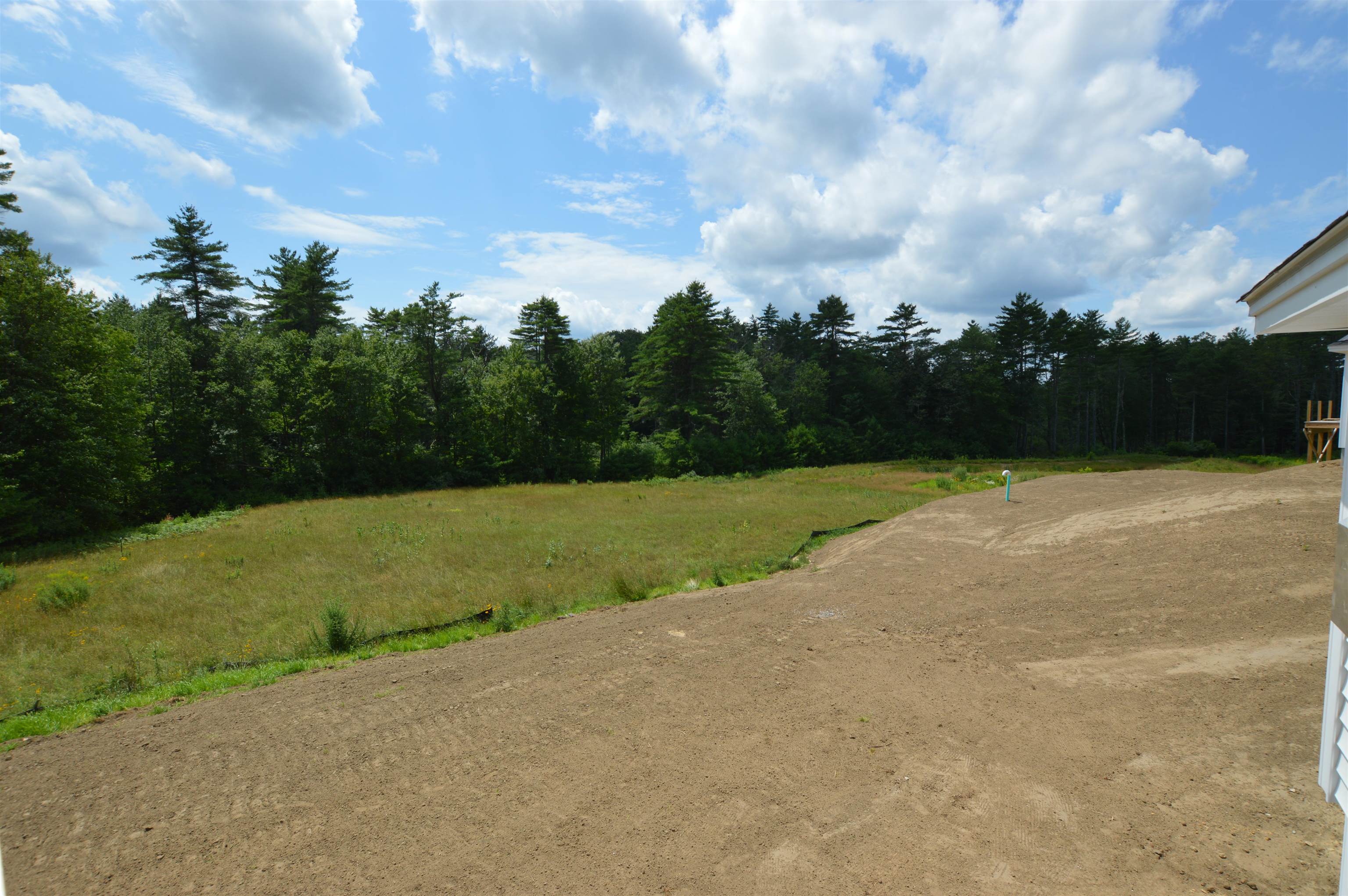 Concord, New Hampshire 03301, United States, 3 Bedrooms Bedrooms, ,3 BathroomsBathrooms,Residential,Active,117114