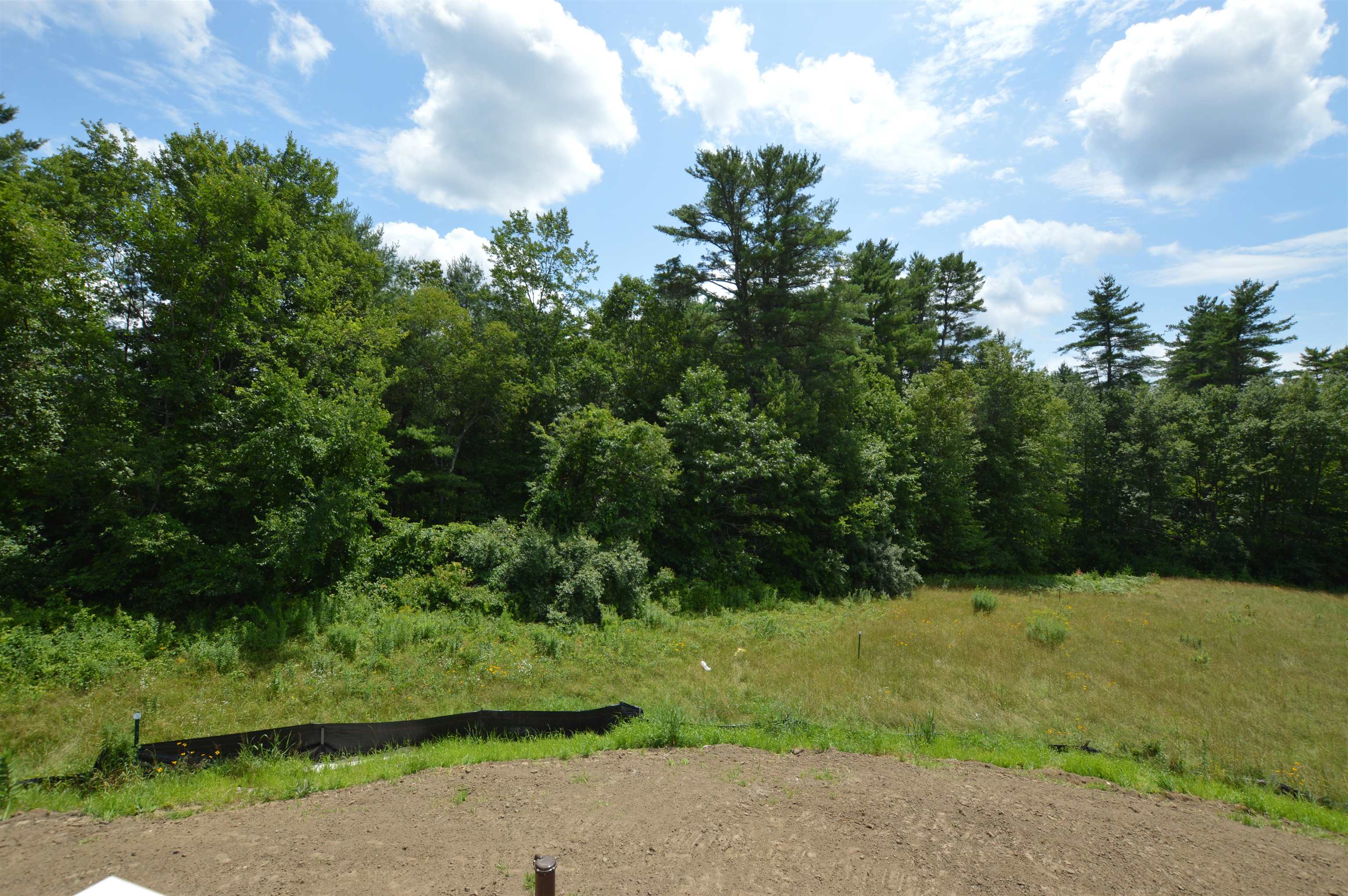 Concord, New Hampshire 03301, United States, 3 Bedrooms Bedrooms, ,3 BathroomsBathrooms,Residential,Active,117114