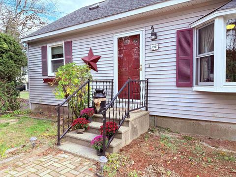 195 Corning Road Manchester NH 03109