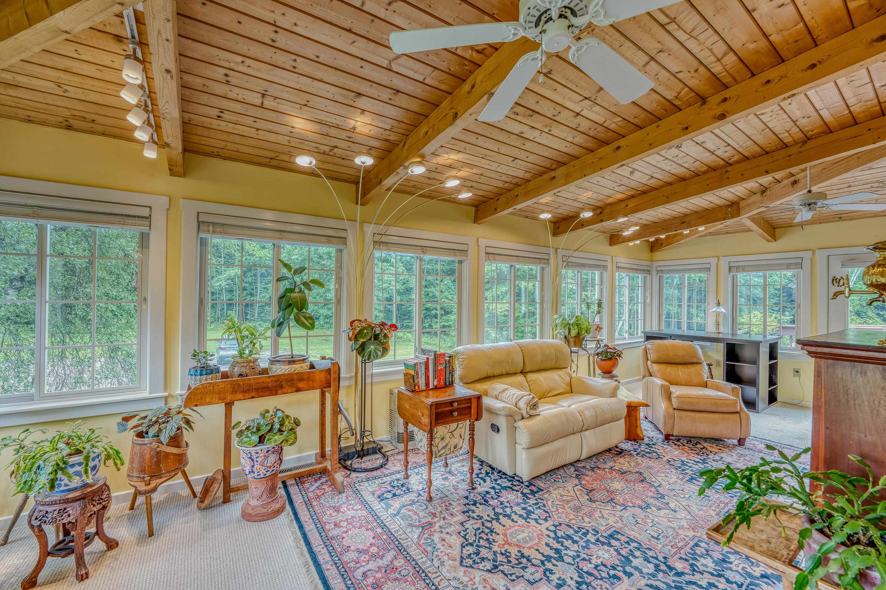 895 Manns Hill Road