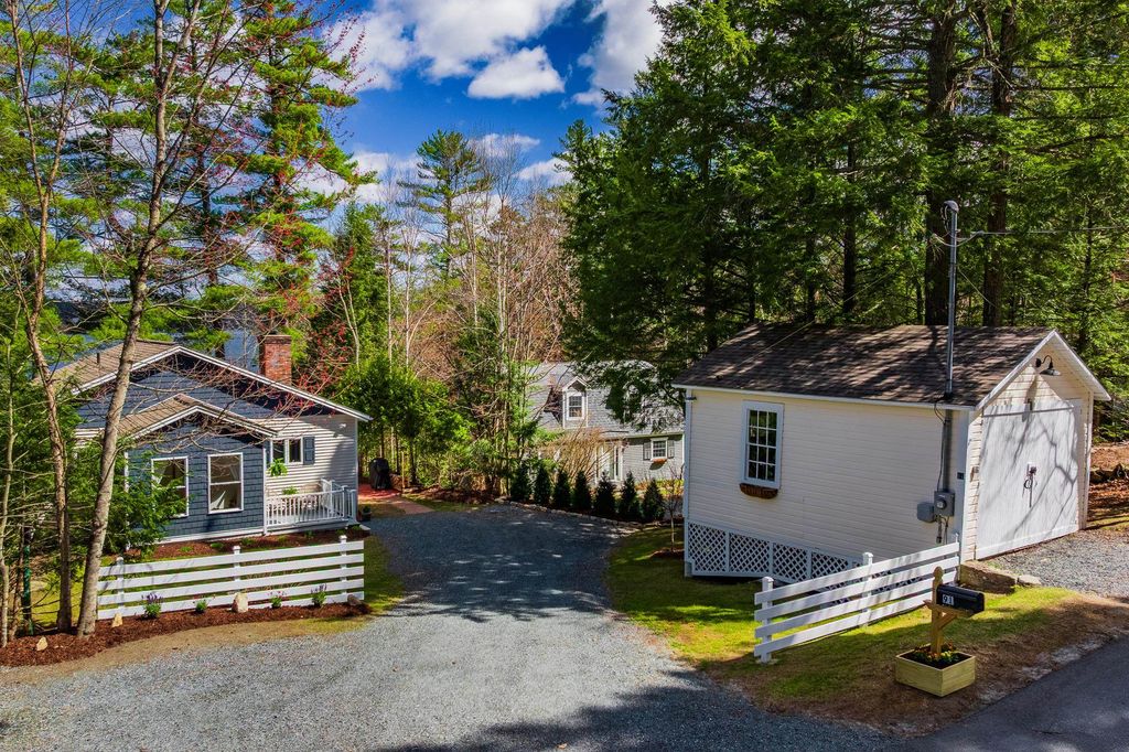 Photo of 91 Algonquin Road, Enfield, NH 03748 (MLS # 5079090)