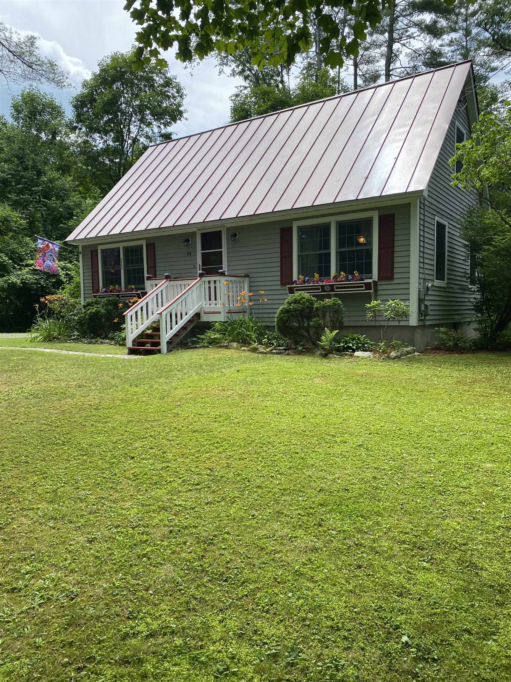 84 Jasper Lane