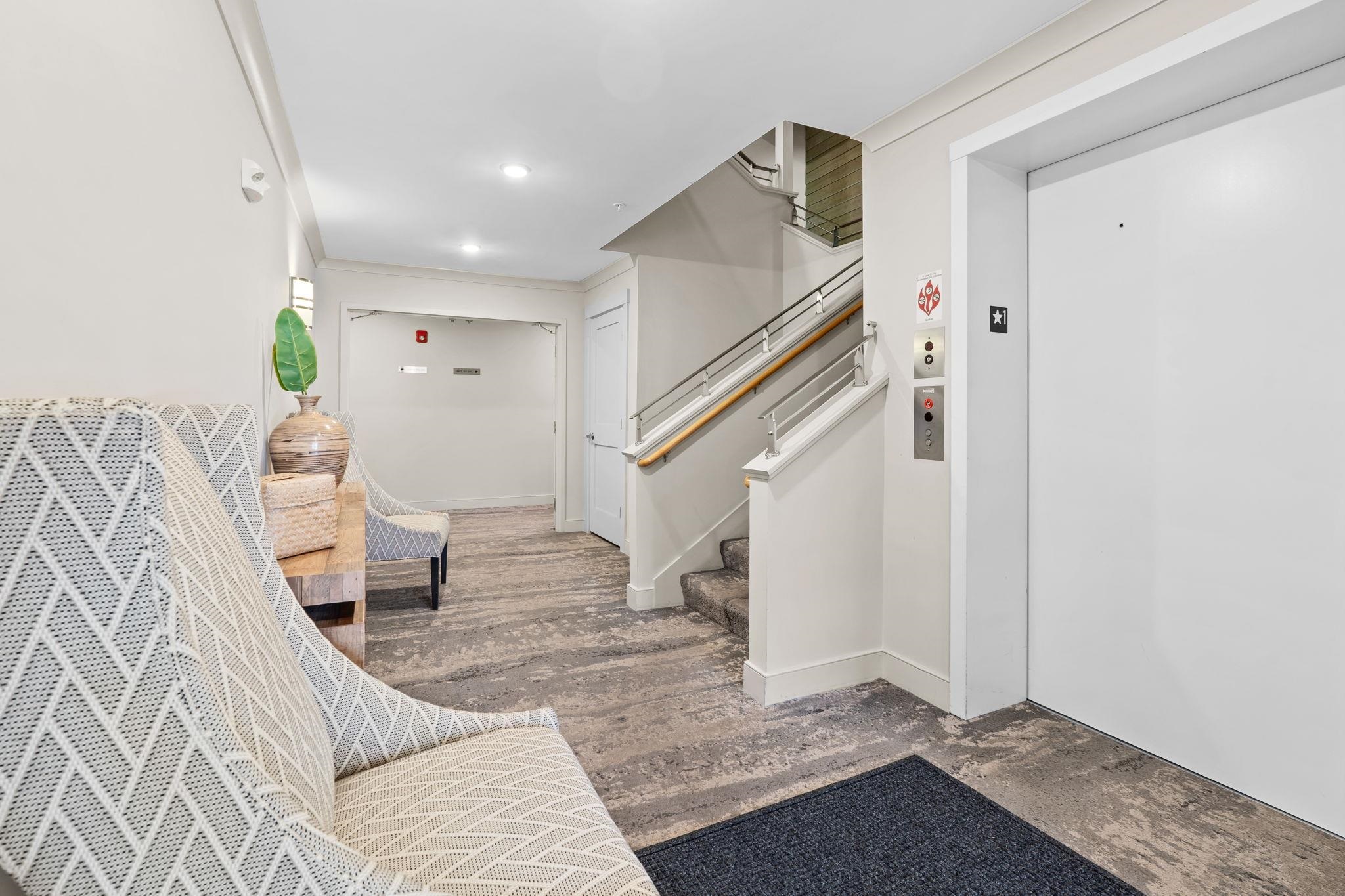 150 US RT 1 Bypass 206