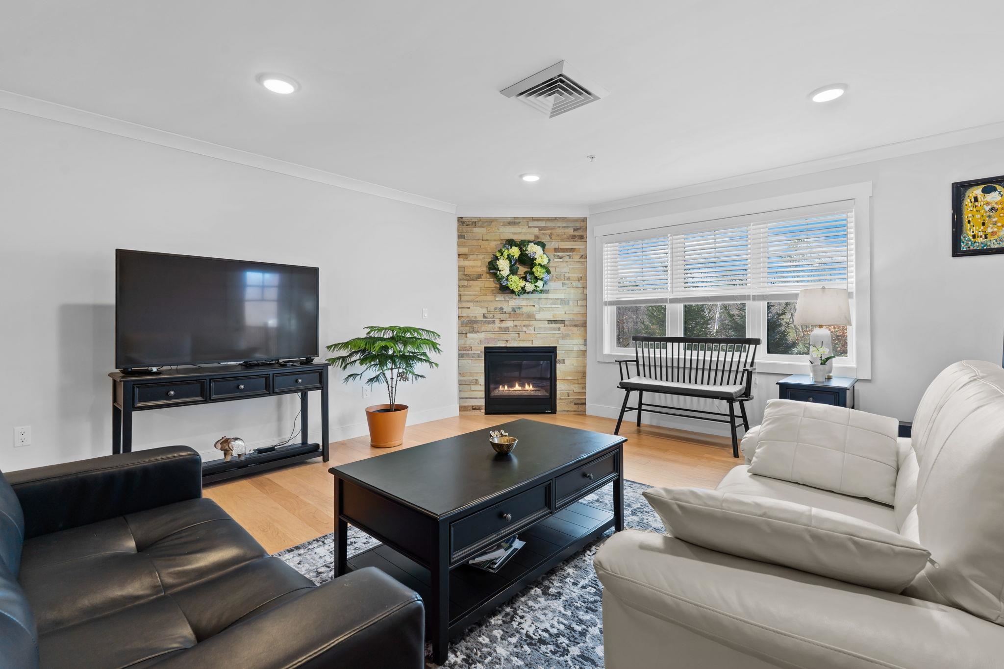 150 US RT 1 Bypass 206