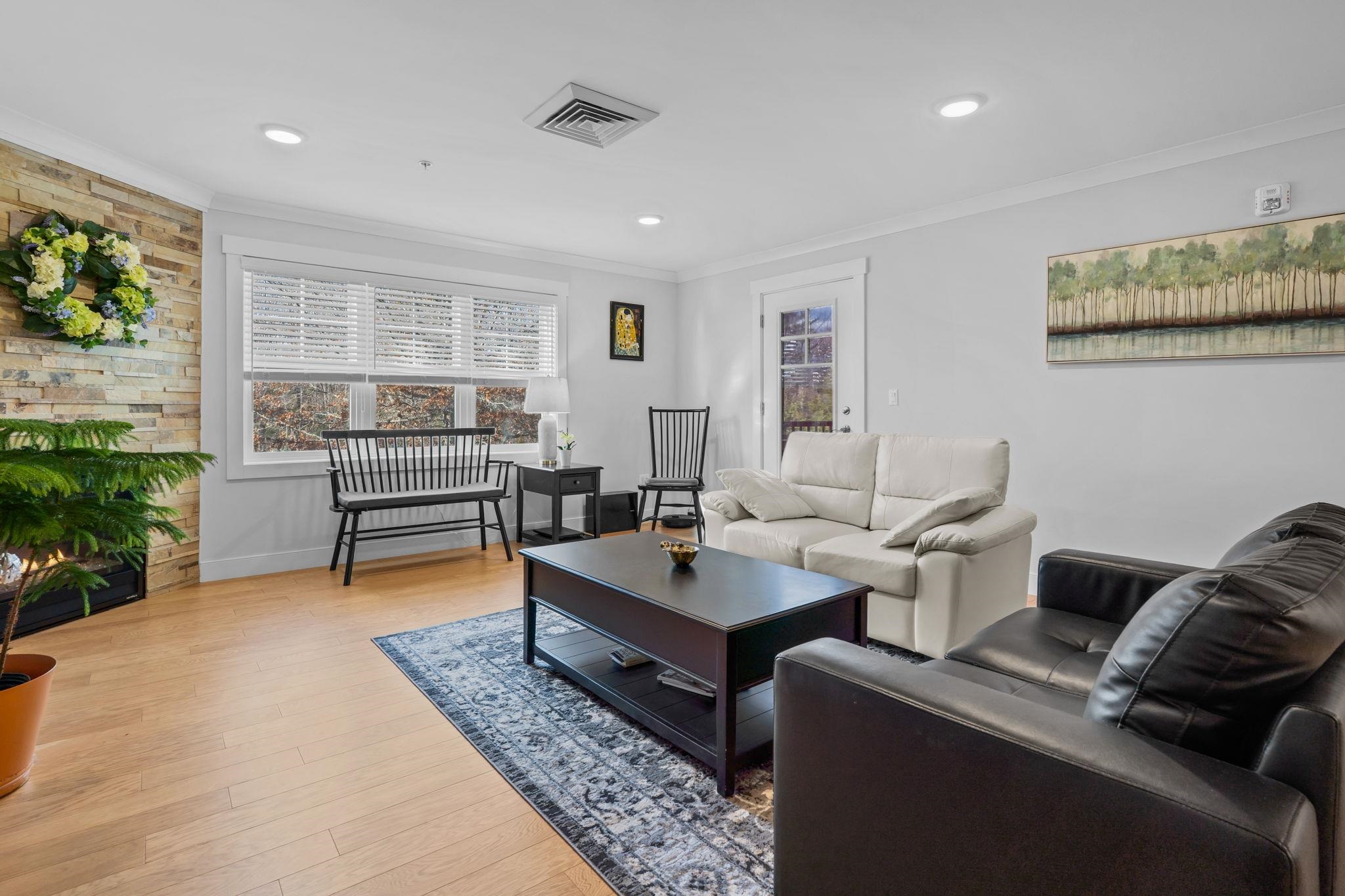 150 US RT 1 Bypass 206